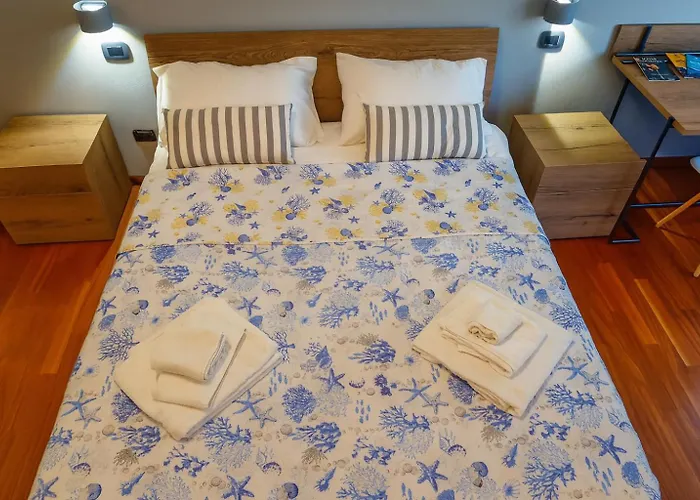 Due Cuori Sul Golfo La Spezia